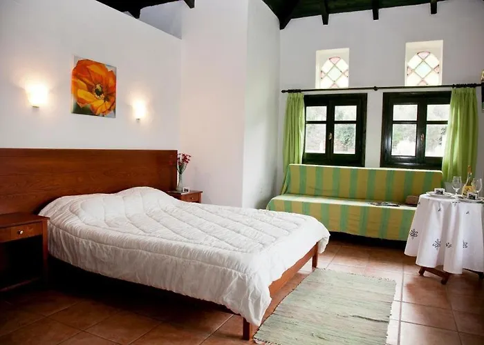 Bay Lejlighed Khórto